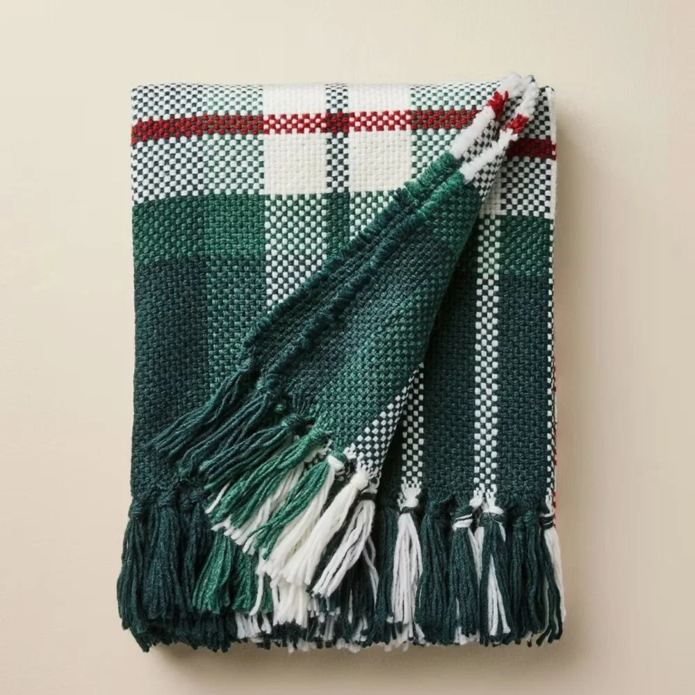 Chunky Plaid Throw Blanket from Hearth & Hand with Magnolia 50” X 60” Green/ Red